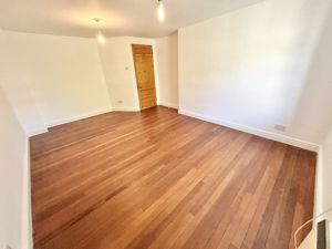 Photo 37- click for photo gallery